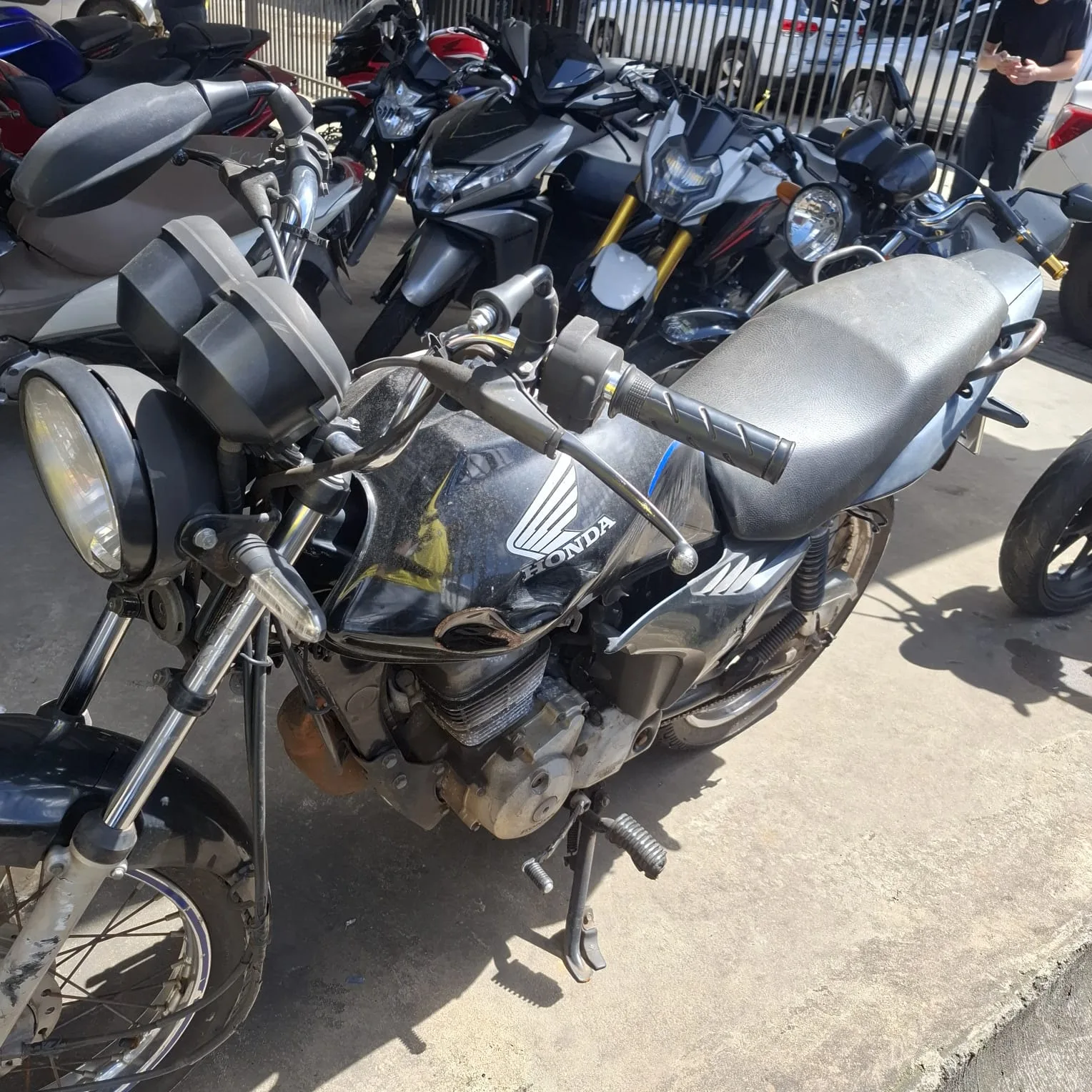 HONDA CG 2010