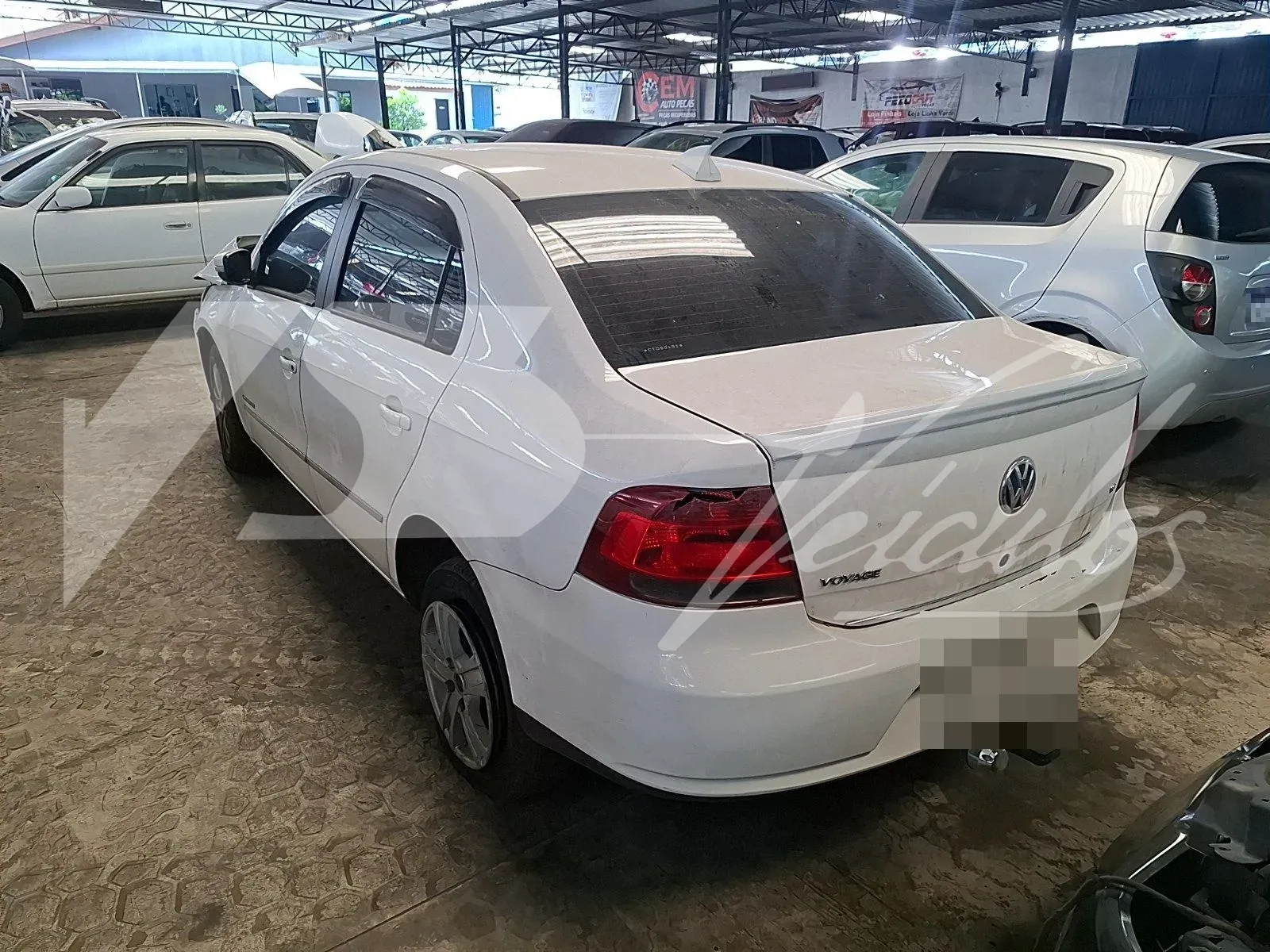 VOLKSWAGEN VOYAGE 2012
